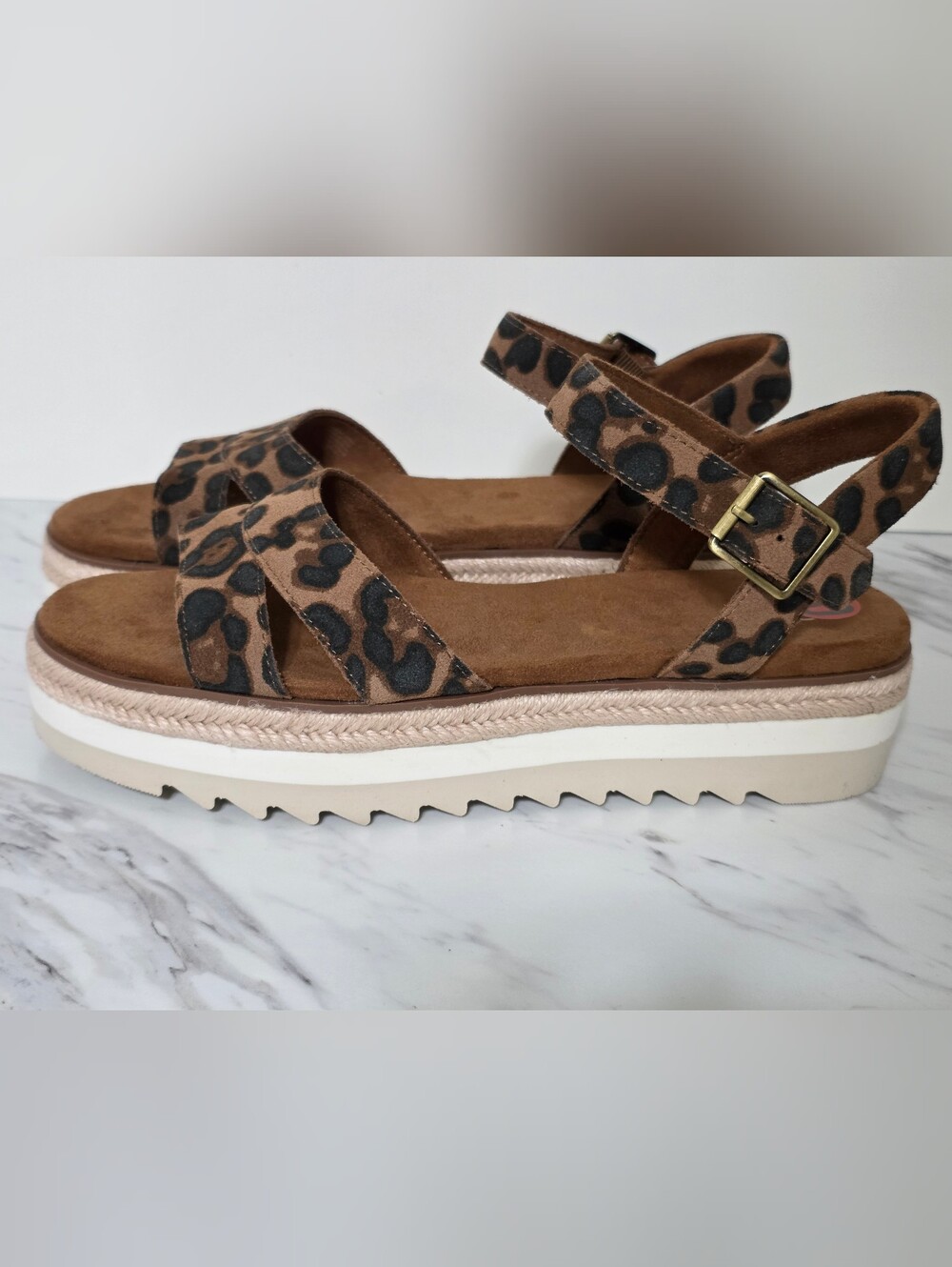 Toms Women's Sandals Brown Sugar Leopard Suede Size 10